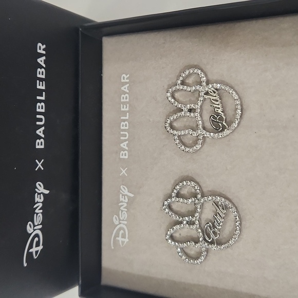 Disney x Baublebar Minnie Bride earrings For Wedding! - Picture 1 of 5